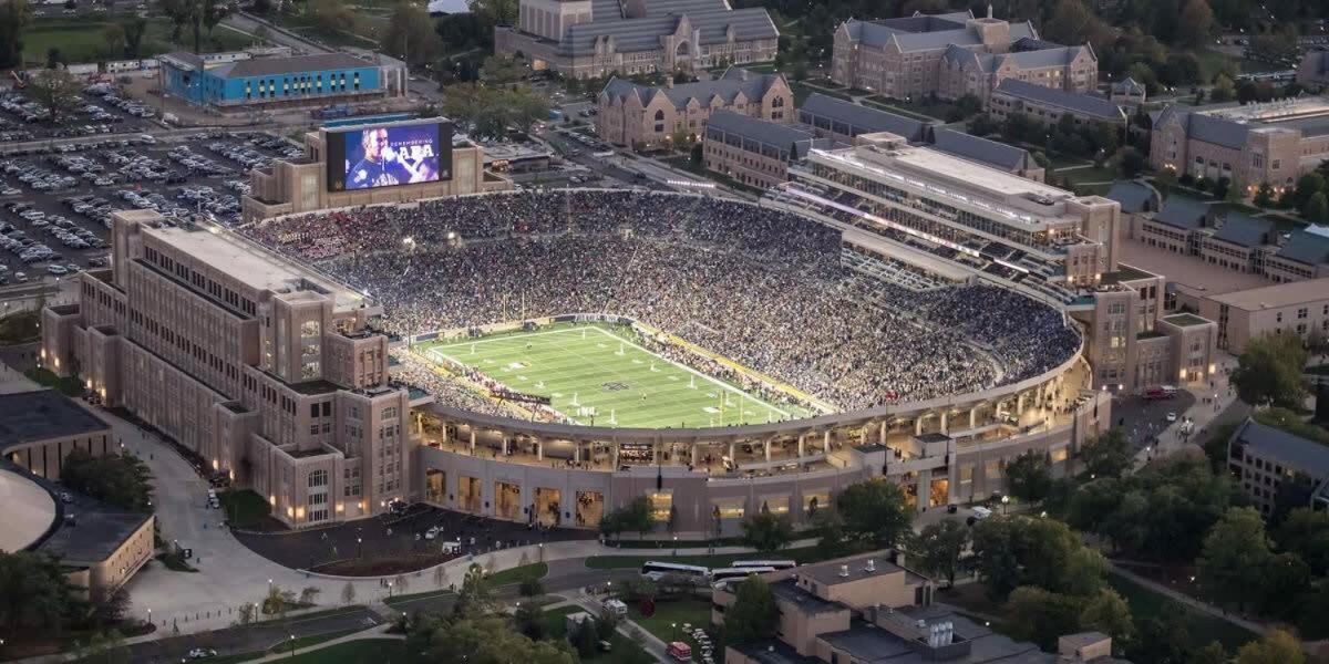 The Lucky Charm Home Of The Fighting Irish! Bbq Outdoor Games Coffee Саут-Бенд Экстерьер фото